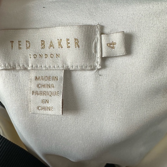 Ted baker size 4 jump suit - Picture 3 of 3